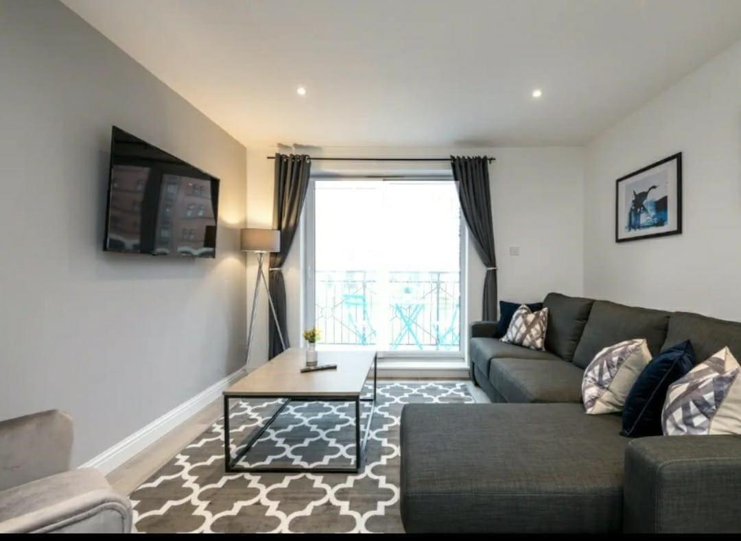 Fabulous Quayside Apartment With Free Parking Ливерпуль Экстерьер фото